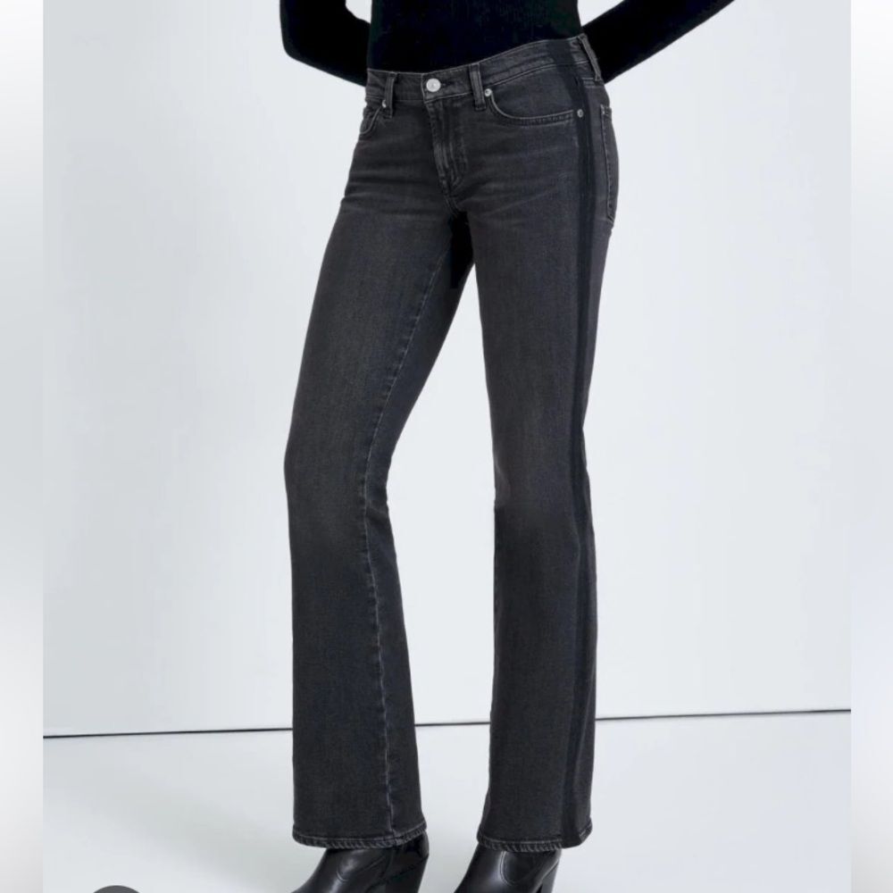 7FAMK Women's Black A Line Flair Leg Jeans 27